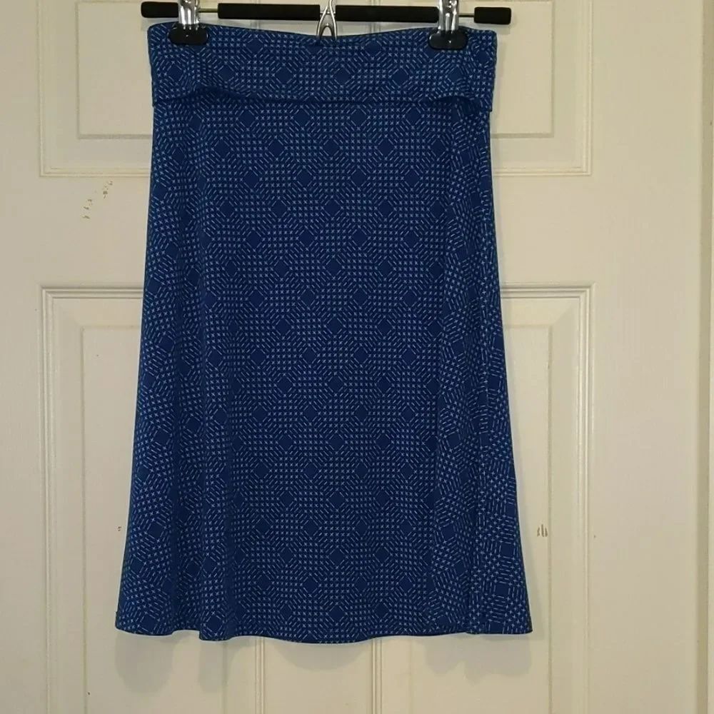 Lularoe royal blue skirt Sz S Simply Comfortable